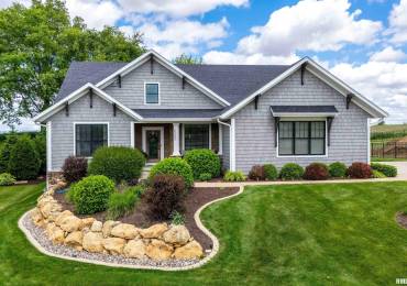 6250 Whispering Hill Court, Bettendorf, Iowa, 4 Bedrooms Bedrooms, ,3 BathroomsBathrooms,Residential,For Sale,Whispering Hill,RMAQC4264430