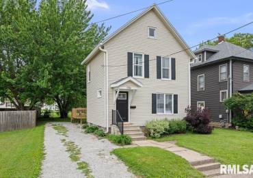 1156 23RD Street, Moline, Illinois, 3 Bedrooms Bedrooms, ,1 BathroomBathrooms,Residential,For Sale,23RD,RMAQC4263628