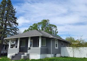 1871 BAIRD Avenue, Galesburg, Illinois, 3 Bedrooms Bedrooms, ,2 BathroomsBathrooms,Residential,For Sale,BAIRD,RMAPA1258580