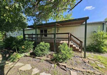 9783 Illinois Highway 148, Bonnie, Illinois, 2 Bedrooms Bedrooms, ,2 BathroomsBathrooms,Residential,For Sale,Illinois Highway 148,RMAEB458451