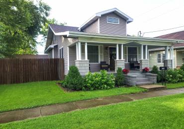 439 NORTH Avenue, Flora, Illinois, 4 Bedrooms Bedrooms, ,3 BathroomsBathrooms,Residential,For Sale,NORTH,RMAEB458452