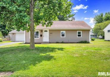 1512 LEONARD Drive, Chillicothe, Illinois, 3 Bedrooms Bedrooms, ,1 BathroomBathrooms,Residential,For Sale,LEONARD,RMAPA1258808