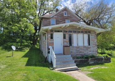 1011 RIPLEY Street, Davenport, Iowa, ,Residential Income,For Sale,RIPLEY,RMAQC4264480