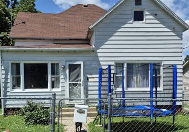 110 PARK Street, Harrisburg, Illinois, 2 Bedrooms Bedrooms, ,1 BathroomBathrooms,Residential,For Sale,PARK,RMAEB458459