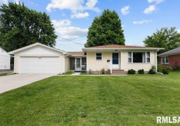 2247 31ST Street, Rock Island, Illinois, 4 Bedrooms Bedrooms, ,2 BathroomsBathrooms,Residential,For Sale,31ST,RMAQC4264302