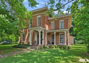 506 DIAMOND Street, Jacksonville, Illinois, 4 Bedrooms Bedrooms, ,3 BathroomsBathrooms,Residential,For Sale,DIAMOND,RMACA1037266