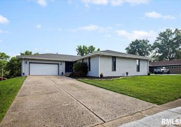 55 PINE Cove, Springfield, Illinois, 3 Bedrooms Bedrooms, ,2 BathroomsBathrooms,Residential,For Sale,PINE,RMACA1037307