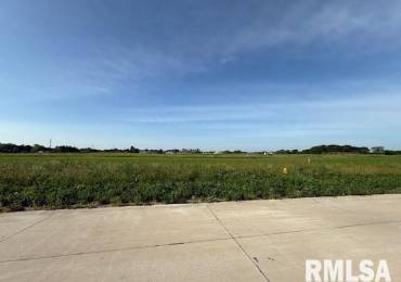 6887 Meghan Avenue, Bettendorf, Iowa, ,Land,For Sale,Meghan,RMAQC4264544