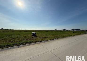 6989 Meghan Avenue, Bettendorf, Iowa, ,Land,For Sale,Meghan,RMAQC4264549
