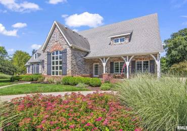 4 FOX Point, Rochester, Illinois, 5 Bedrooms Bedrooms, ,3 BathroomsBathrooms,Residential,For Sale,FOX,RMACA1037321