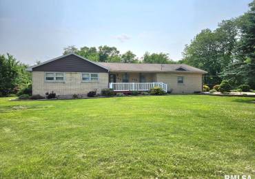 108 ANDREA Court, Cleveland, Illinois, 5 Bedrooms Bedrooms, ,2 BathroomsBathrooms,Residential,For Sale,ANDREA,RMAQC4264559