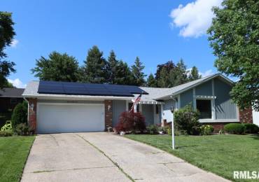 3023 FOX RUN Street, Quincy, Illinois, 3 Bedrooms Bedrooms, ,2 BathroomsBathrooms,Residential,For Sale,FOX RUN,RMAQC4264577