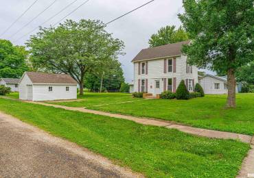 120 MCCORMICK Avenue, Emden, Illinois, 4 Bedrooms Bedrooms, ,1 BathroomBathrooms,Residential,For Sale,MCCORMICK,RMACA1037335