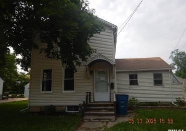 525 MARION Street, Princeton, Illinois, 2 Bedrooms Bedrooms, ,1 BathroomBathrooms,Residential,For Sale,MARION,RMAQC4264579