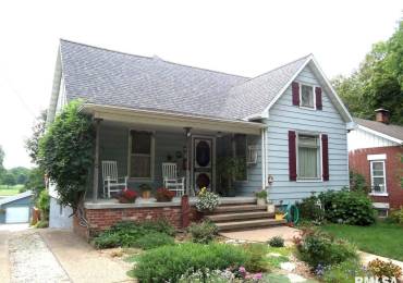 458 PINE Street, Canton, Illinois, 3 Bedrooms Bedrooms, ,2 BathroomsBathrooms,Residential,For Sale,PINE,RMAPA1255823