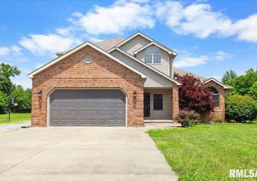 1615 POSEY Street, Marion, Illinois, 3 Bedrooms Bedrooms, ,2 BathroomsBathrooms,Residential,For Sale,POSEY,RMAEB458477