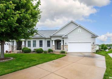 5311 KILT Court, Bettendorf, Iowa, 4 Bedrooms Bedrooms, ,2 BathroomsBathrooms,Residential,For Sale,KILT,RMAQC4264469