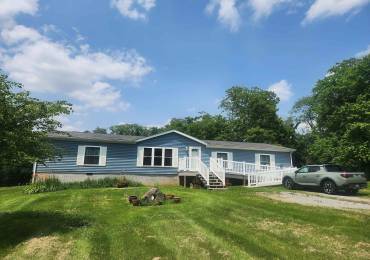 8747 Old State Route 14 Route, Duquoin, Illinois, 3 Bedrooms Bedrooms, ,2 BathroomsBathrooms,Residential,For Sale,Old State Route 14,RMAEB458484