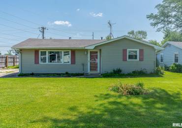2311 11TH Street, Silvis, Illinois, 2 Bedrooms Bedrooms, ,1 BathroomBathrooms,Residential,For Sale,11TH,RMAQC4264608