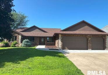 1109 BROOKVIEW Drive, De Witt, Iowa, 3 Bedrooms Bedrooms, ,3 BathroomsBathrooms,Residential,For Sale,BROOKVIEW,RMAQC4264619