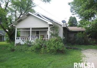 310 BLOSSOM Street, Carterville, Illinois, 3 Bedrooms Bedrooms, ,2 BathroomsBathrooms,Residential,For Sale,BLOSSOM,RMAEB458498