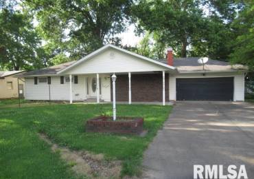 1117 ASH Street, Herrin, Illinois, 3 Bedrooms Bedrooms, ,2 BathroomsBathrooms,Residential,For Sale,ASH,RMAEB458501
