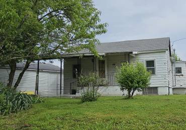 4801 Quail Run Road, Salem, Illinois, 2 Bedrooms Bedrooms, ,1 BathroomBathrooms,Residential,For Sale,Quail Run,RMAEB458507