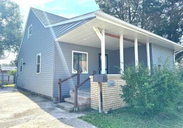 1406 6TH Street, Pekin, Illinois, 3 Bedrooms Bedrooms, ,2 BathroomsBathrooms,Residential,For Sale,6TH,RMAPA1258910