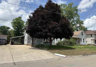 528 AVENUE A Street, Canton, Illinois, 3 Bedrooms Bedrooms, ,2 BathroomsBathrooms,Residential,For Sale,AVENUE A,RMAPA1258913
