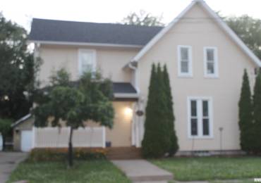 3119 15TH Street C, Moline, Illinois, 4 Bedrooms Bedrooms, ,2 BathroomsBathrooms,Residential,For Sale,15TH,RMAQC4264707