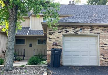2628 Forrest Green Drive, Decatur, Illinois, 3 Bedrooms Bedrooms, ,2 BathroomsBathrooms,Residential,For Sale,Forrest Green,RMACA1036264