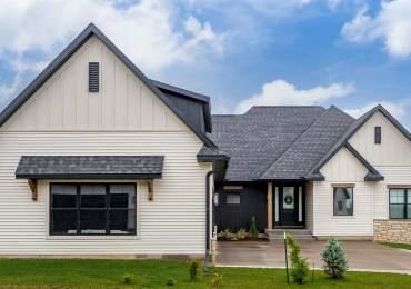 24024 185TH Street, Bettendorf, Iowa, 4 Bedrooms Bedrooms, ,3 BathroomsBathrooms,Residential,For Sale,185TH,RMAQC4264797