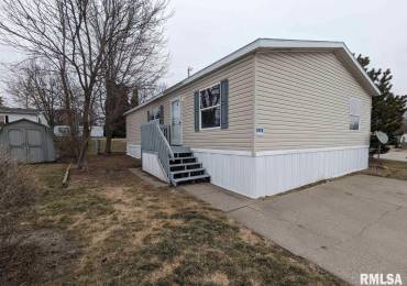 11325 140TH Street, Davenport, Iowa, 3 Bedrooms Bedrooms, ,2 BathroomsBathrooms,Residential Lease,For Rent,140TH,RMAQC4264854