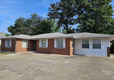 2006 BROADWAY, Mt Vernon, Illinois, ,Commercial Sale,For Sale,BROADWAY,RMAEB458669