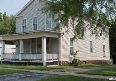 205 COURT Street, Cambridge, Illinois, 5 Bedrooms Bedrooms, ,2 BathroomsBathrooms,Residential,For Sale,COURT,RMAQC4263824