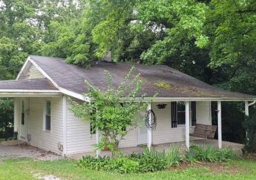 1412 11TH Street, Mt Vernon, Illinois, 1 Bedroom Bedrooms, ,1 BathroomBathrooms,Residential,For Sale,11TH,RMAEB458719