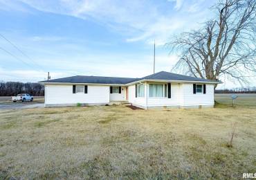3975 Hicks Road, Alma, Illinois, 3 Bedrooms Bedrooms, ,2 BathroomsBathrooms,Residential,For Sale,Hicks,RMACA1035906