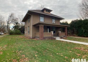 405 Murray Street, Macomb, Illinois, 5 Bedrooms Bedrooms, ,2 BathroomsBathrooms,Residential,For Sale,Murray,RMAPA1251580
