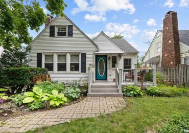 3110 JEFFERSON Avenue, Davenport, Iowa, 3 Bedrooms Bedrooms, ,2 BathroomsBathrooms,Residential,For Sale,JEFFERSON,RMAQC4265172
