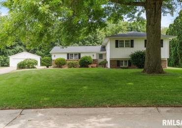 17223 CEDAR Road, East Moline, Illinois, 4 Bedrooms Bedrooms, ,2 BathroomsBathrooms,Residential,For Sale,CEDAR,RMAQC4265183