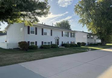 415 CEDAR LANE Drive, Walcott, Iowa, 2 Bedrooms Bedrooms, ,1 BathroomBathrooms,Residential Lease,For Rent,CEDAR LANE,RMAQC4265215