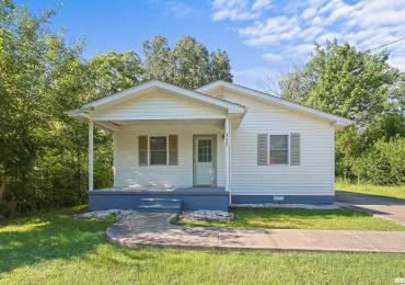 416 HARRISON Street, Carrier Mills, Illinois, 3 Bedrooms Bedrooms, ,1 BathroomBathrooms,Residential,For Sale,HARRISON,RMAEB458773