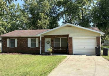 2119 Rains Street, Murphysboro, Illinois, 3 Bedrooms Bedrooms, ,1 BathroomBathrooms,Residential,For Sale,Rains,RMAEB458786