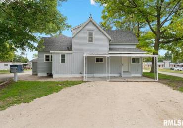 3916 LOCUST Street, Davenport, Iowa, 5 Bedrooms Bedrooms, ,2 BathroomsBathrooms,Residential,For Sale,LOCUST,RMAQC4265275