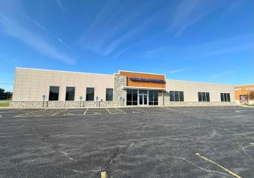 1401 KIMBERLY Road, Bettendorf, Iowa, ,Commercial Lease,For Rent,KIMBERLY,RMAQC4265274
