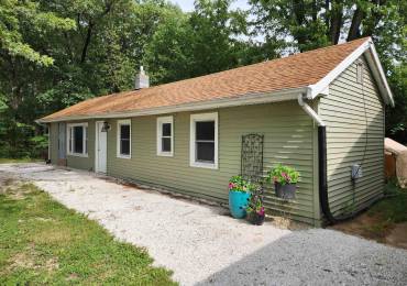 225 OLD GERMANTOWN Road, East Peoria, Illinois, 1 Bedroom Bedrooms, ,1 BathroomBathrooms,Residential Lease,For Rent,OLD GERMANTOWN,RMAPA1249501