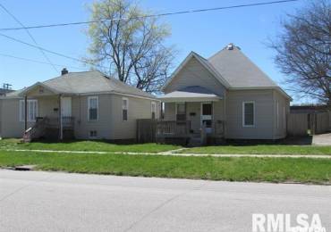 416 & 416 1/2 WASHINGTON Street, Carbondale, Illinois, 3 Bedrooms Bedrooms, ,1 BathroomBathrooms,Residential,For Sale,WASHINGTON,RMAEB458790