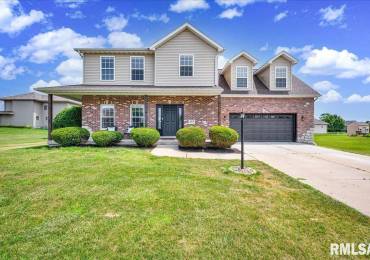 819 GRANDYLE Drive, Washington, Illinois, 5 Bedrooms Bedrooms, ,3 BathroomsBathrooms,Residential,For Sale,GRANDYLE,RMAPA1259370
